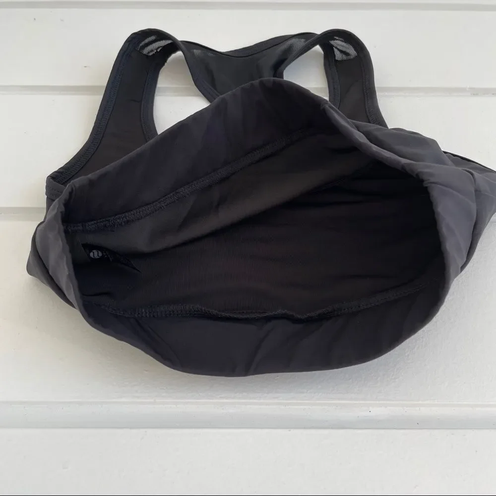 Noli Women's Black Line Striped Sports Bra Size Small Black Silver